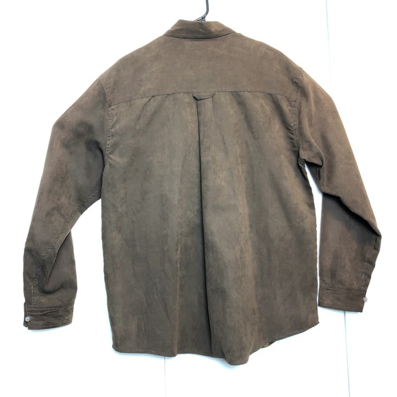 {SOLD} Legendary Whitetails Hunters Camo Button - Picture 2 of 6